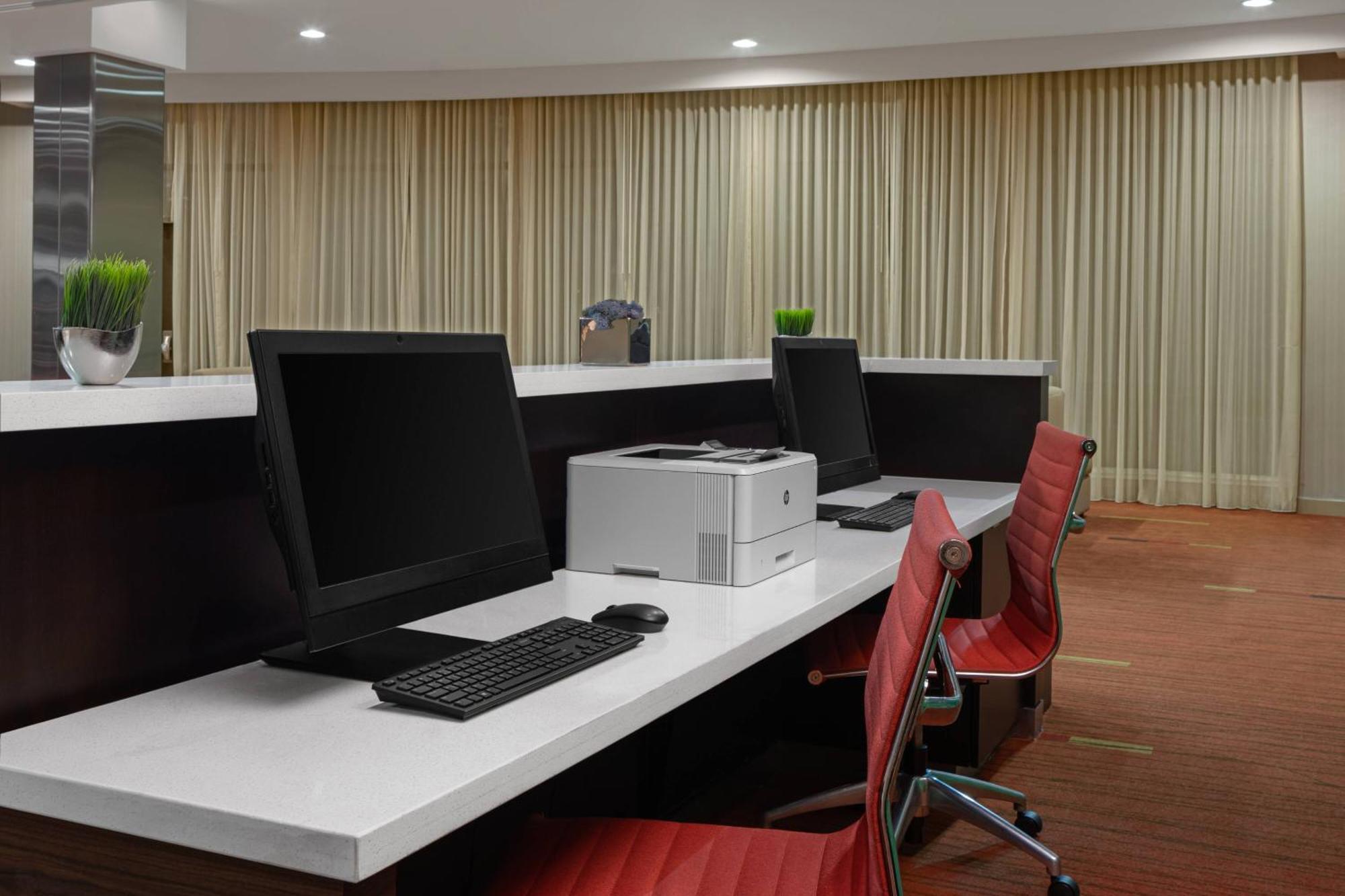 Courtyard By Marriott Houston Kingwood Hotell Kinwood Exteriör bild